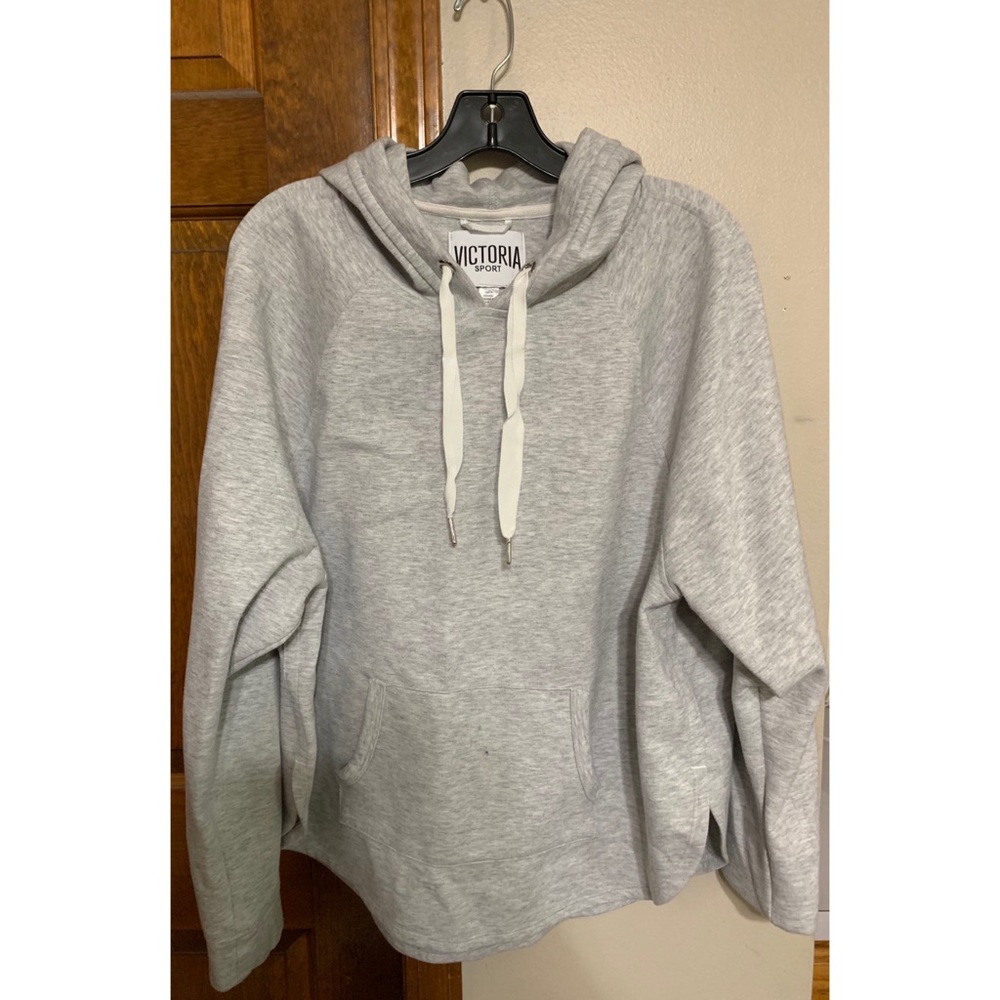 Victoria Sport Hoodie